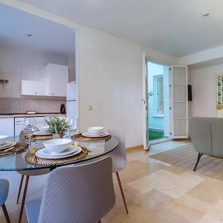 Lirio - Private Parking Included Apartamento Sevilha