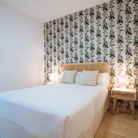 Lirio - Private Parking Included Sevilha